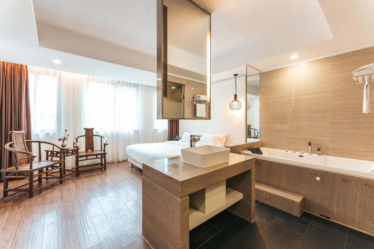 Xiamen Gulangyu Heitan Hotel Exterior photo